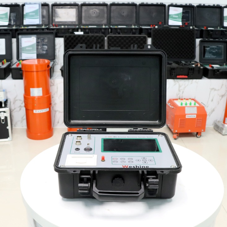 Quali sono le precauzioni per utilizzare un tester per parafulmini all'ossido di zinco?